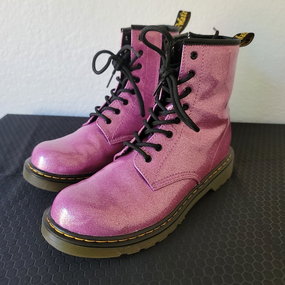 Pink Glitter Dr. Martens ""1460 Glitter" youth
